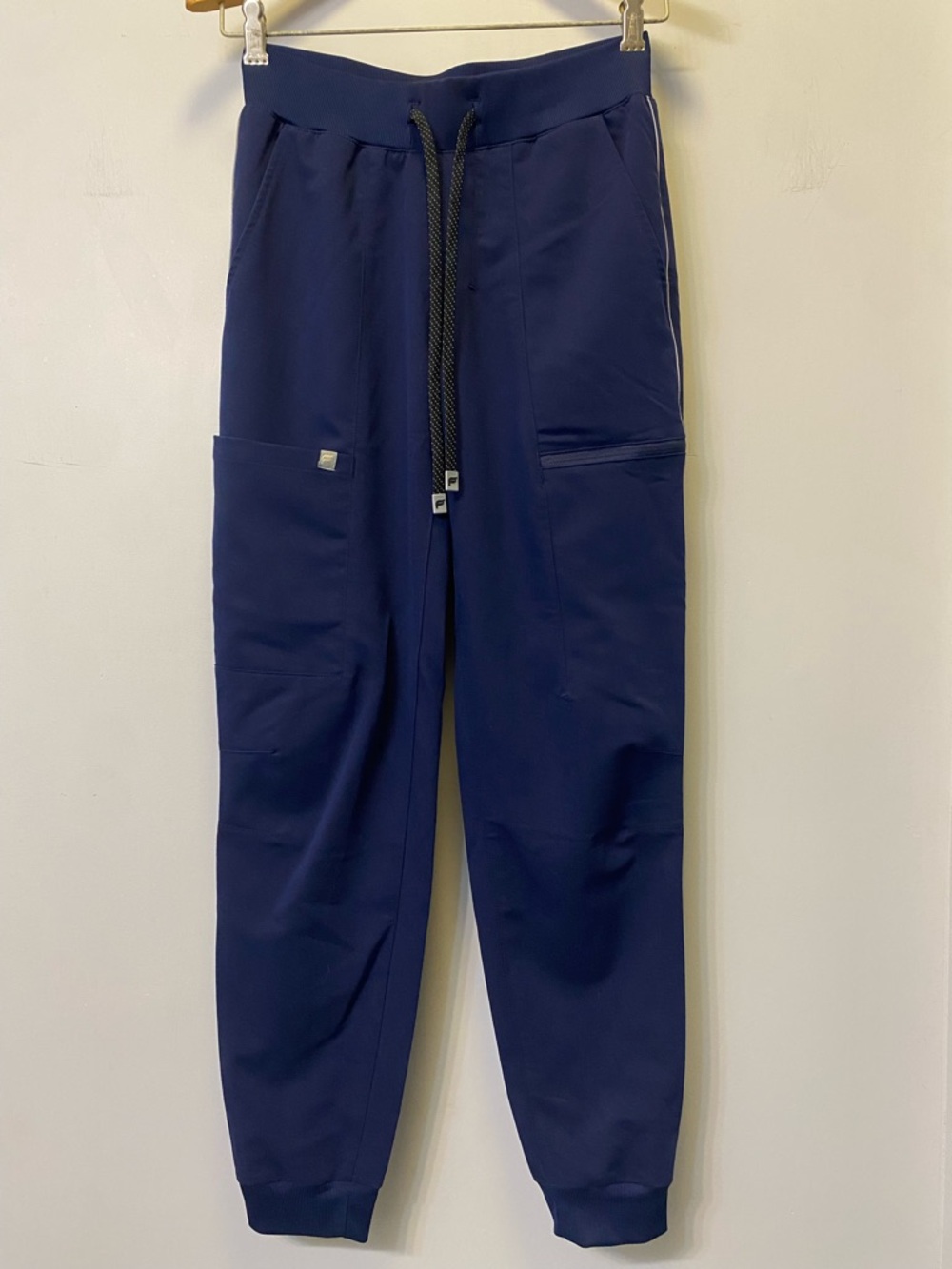 Fabletics Women's High-Rise On-Call Scrub Jogger Navy XS EUC